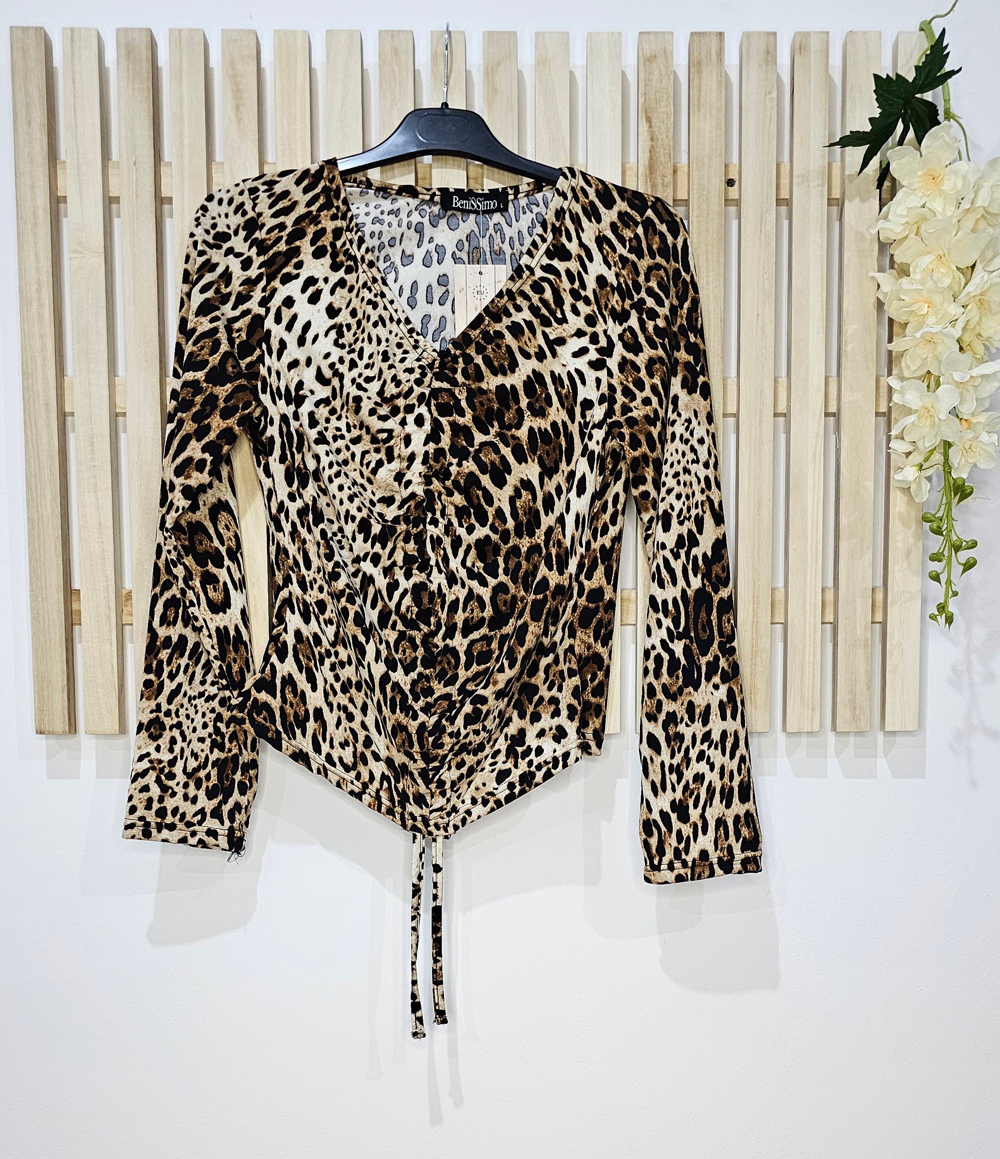 ΤΟΠ ΛΕΟΠΑΡ ΜΕ ΣΟΥΡΕΣ