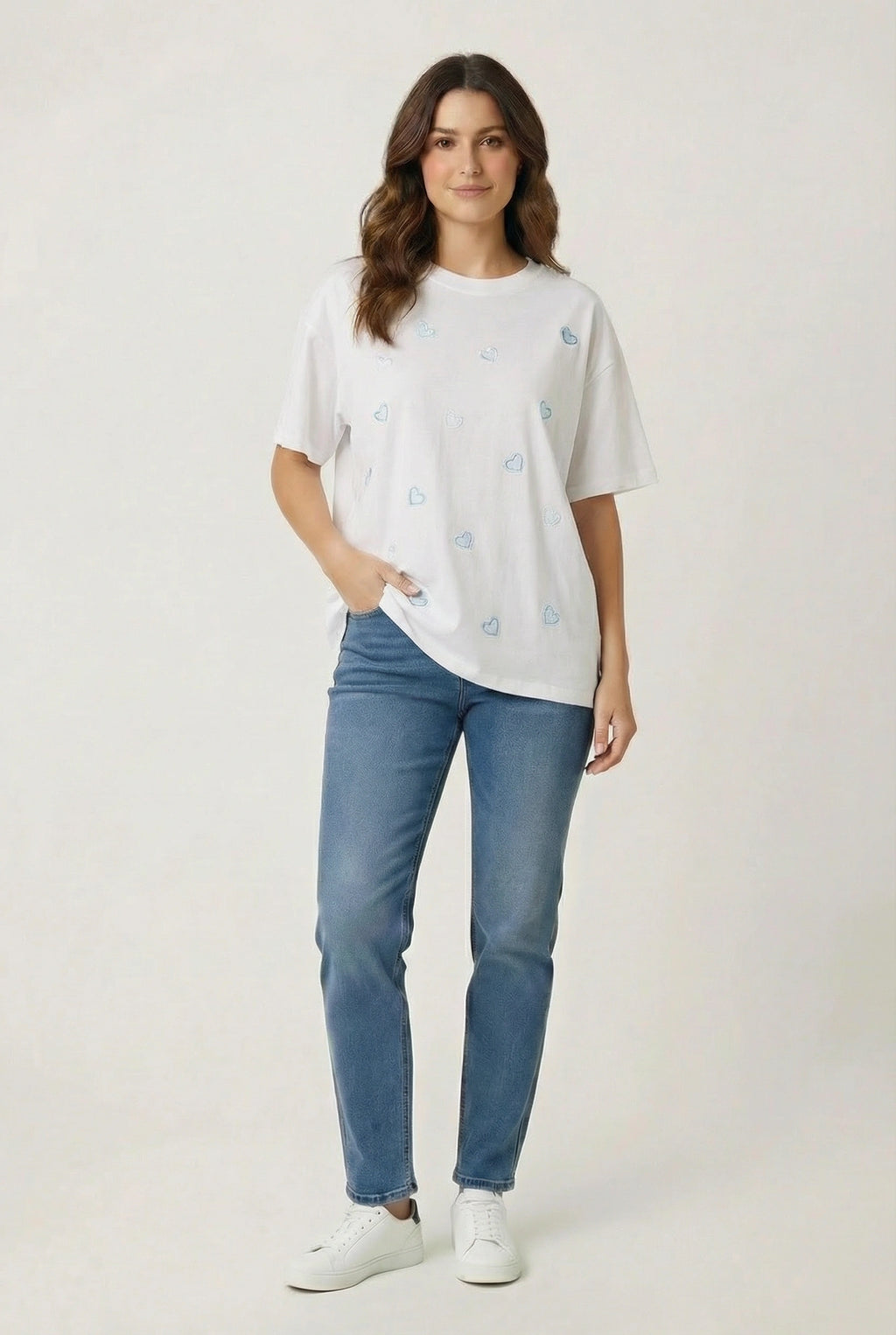 T-Shirt με καρδούλες